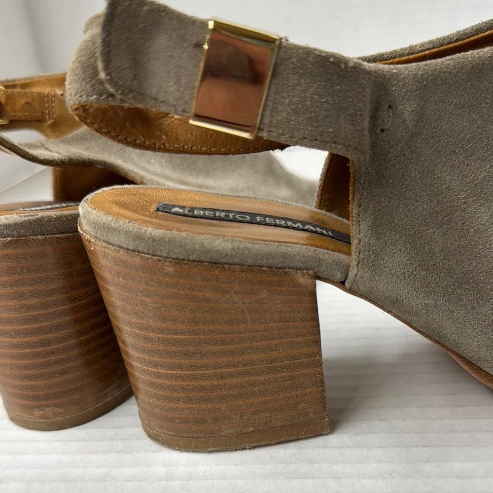 Women's Alberto Fermani Suede Peep Toe Sandals 36.5